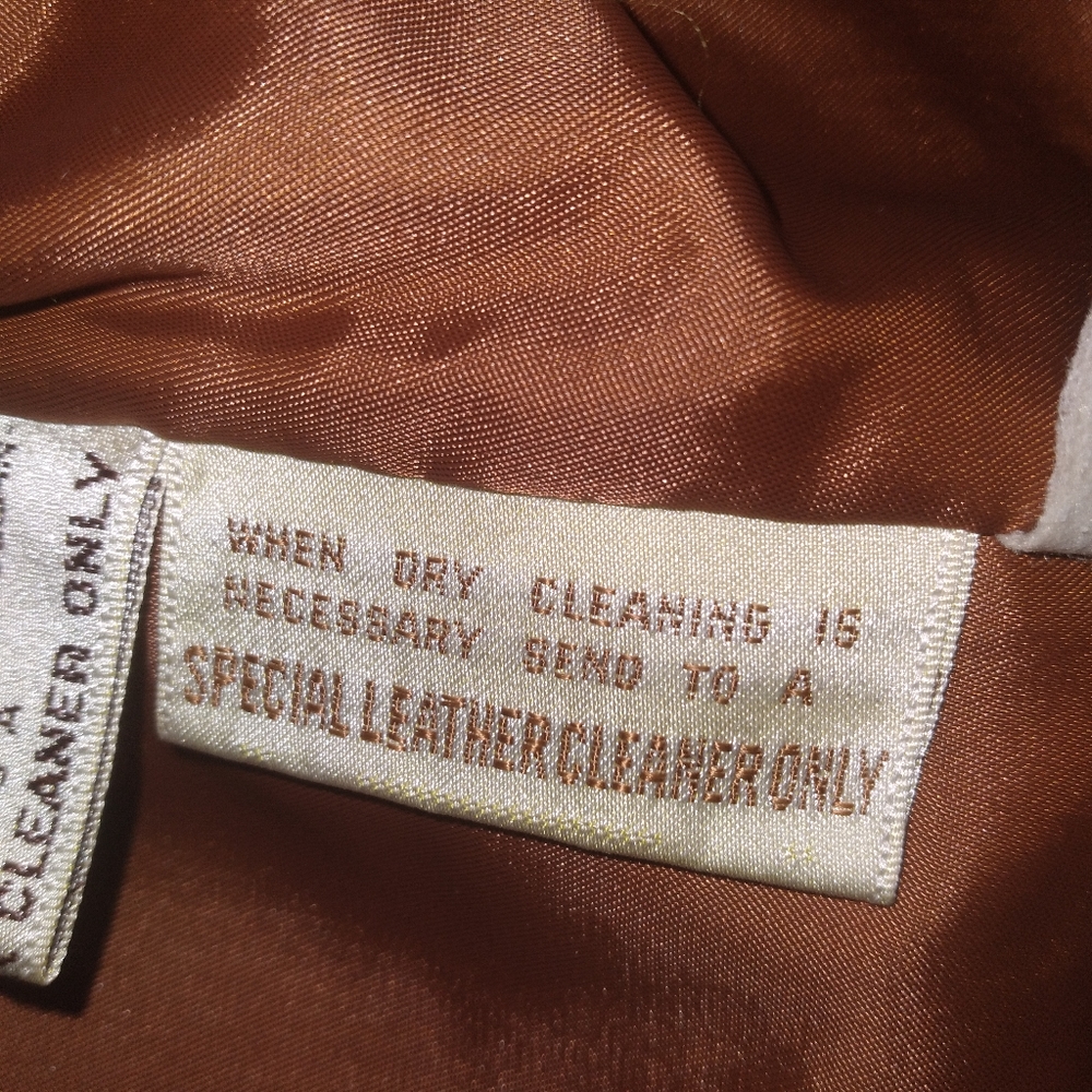 **SOLD ** Butter-Soft Genuine Vintage Leather Jacket - Picture 5 of 9